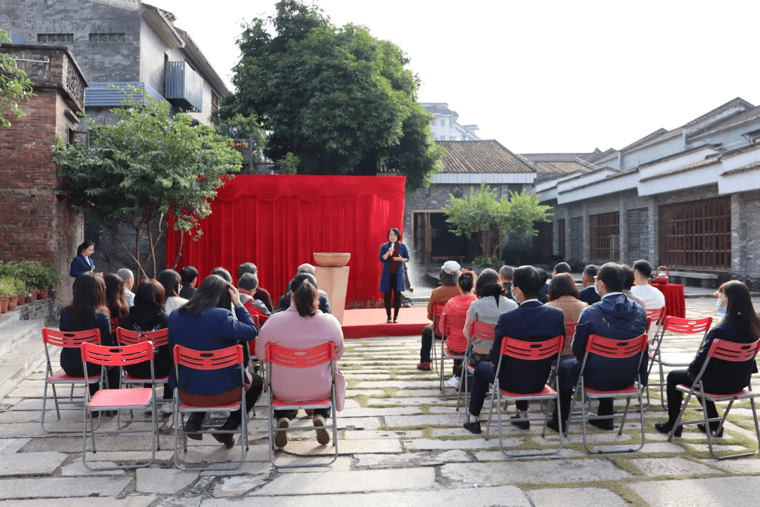 张老寺农场三分场居委会领导团队全新亮相，展望未来发展之路